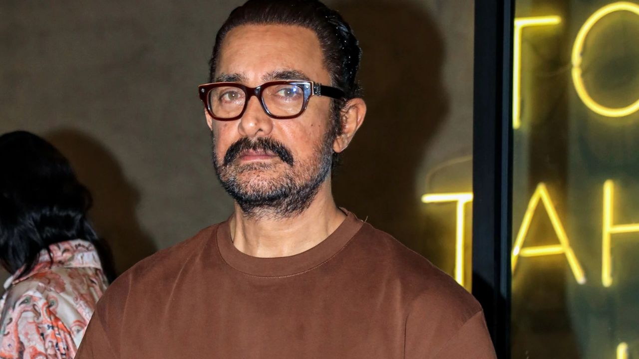 আমির খানের বাড়িতে হঠাৎ পুলিশ, জানা গেল রহস্য